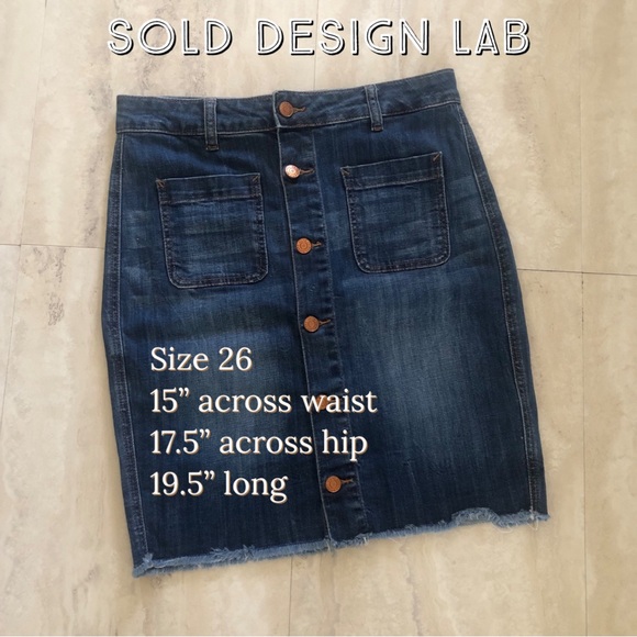 Denim Mini Pencil Button Up Skirt SOLD Design Lab Size 26 - Picture 1 of 7